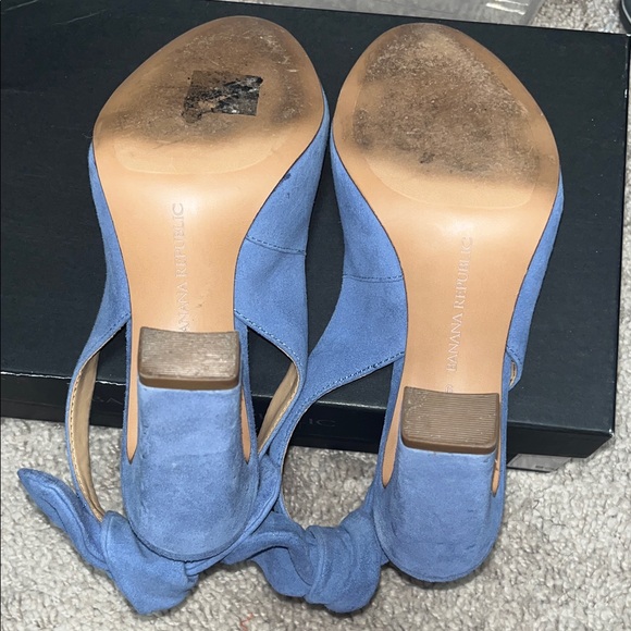 Banana Republic Women's Light Blue Suede Heels - Picture 5 of 6